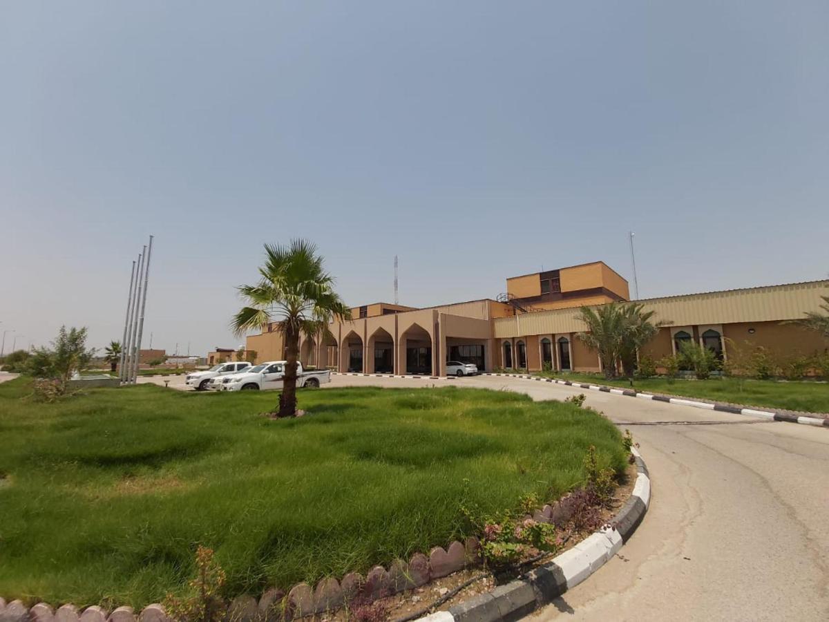 Basrah International Airport Hotel Extérieur photo